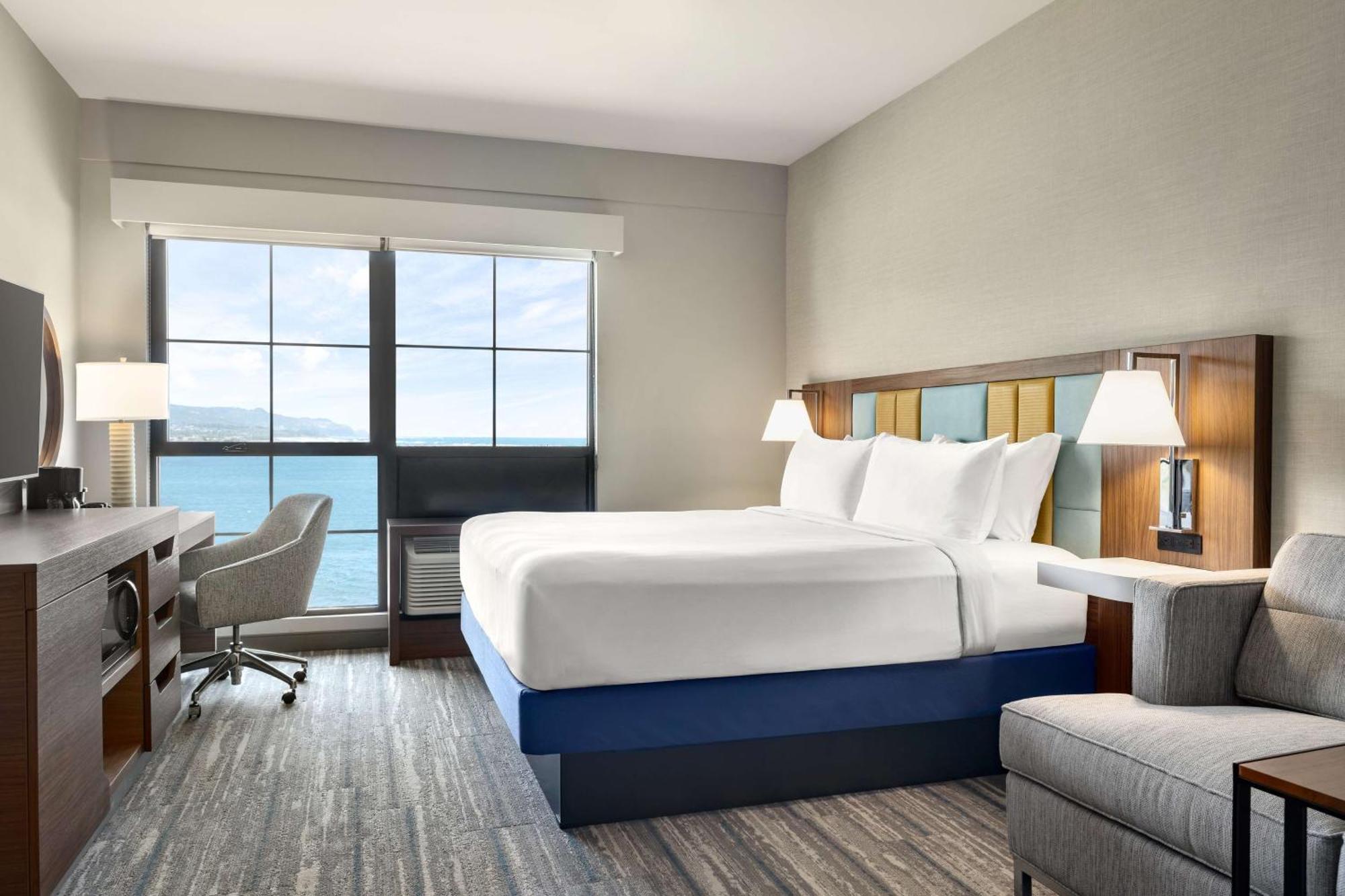 Hampton Inn & Suites Maui North Shore Kahului Bagian luar foto